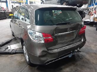 Mercedes B-klasse B (W246) Hatchback 1.6 B-180 BlueEFFICIENCY Turbo 16V (M270.910) [90kW=
]  (11-2011/12-2018) picture 4