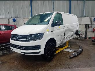 Vrakbiler auto Volkswagen Transporter Transporter T5 Van 2.0 TDI DRF (CAAC(Euro 5)) [103kW]  (09-2009/08-201=
5) 2016/0