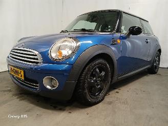 Mini Mini Mini (R56) Hatchback 1.6 16V Cooper (N12-B16A) [88kW]  (10-2006/02-201=
2) picture 3
