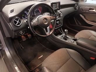 Mercedes A-klasse A (W176) Hatchback 1.6 A-180 16V (M270.910) [90kW]  (09-2012/05-2018) picture 19