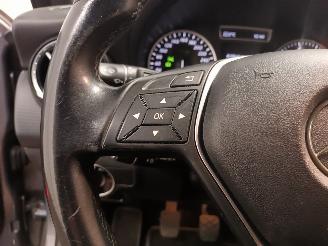 Mercedes A-klasse A (W176) Hatchback 1.6 A-180 16V (M270.910) [90kW]  (09-2012/05-2018) picture 24