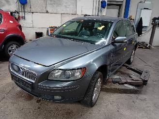 Vrakbiler auto Volvo V-50 V50 (MW) Combi 2.5 T5 20V (B5254T3) [162kW]  (04-2004/12-2007) 2005/1