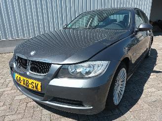 uszkodzony samochody osobowe BMW 3-serie 3 serie (E90) Sedan 318d 16V (M47-D20(204D4)) [90kW]  (03-2005/08-2007=
) 2007/3