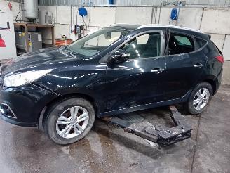 Hyundai Ix35 iX35 (LM) SUV 1.6 GDI 16V (G4FD(Euro 4)) [99kW]  (11-2010/09-2015) picture 1