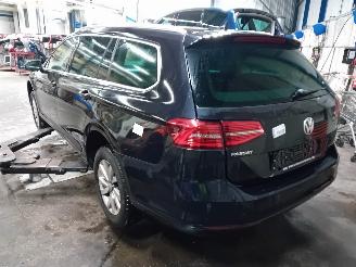 Volkswagen Passat Passat Variant (3G5) Combi 1.6 TDI 16V (DCXA) [88kW]  (08-2014/11-2020=
) picture 4