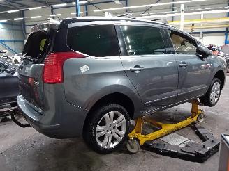 Peugeot 5008 5008 I (0A/0E) MPV 1.6 THP 16V (EP6CDT(5FV)) [115kW]  (09-2009/03-2017=
) picture 3