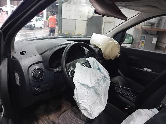 Dacia Dokker Dokker (0S) MPV 1.2 TCE 16V (H5F-410(H5F-F4)) [85kW]  (07-2015/12-2021=
) picture 5