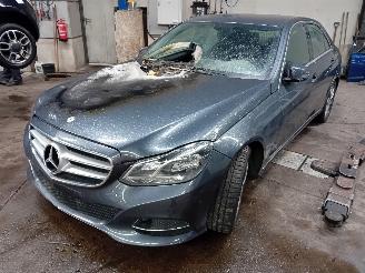 Sloopauto Mercedes E-klasse E (W212) Sedan E-200 2.0 Turbo 16V (M274.920) [135kW]  (01-2013/12-201=
6) 2013/5