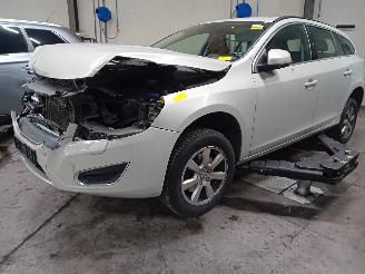 disassembly passenger cars Volvo V-60 V60 I (FW/GW) Combi 1.6 DRIVe (D4162T) [84kW]  (02-2011/12-2015) 2011/8