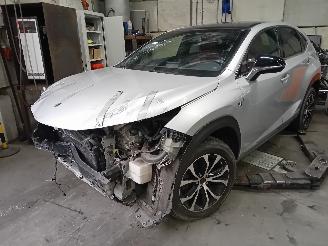 Démontage voiture Lexus NX NX I (Z1) SUV 300h 2.5 16V 4x4 (2ARFXE) [145kW]  (07-2014/...) 2016/3