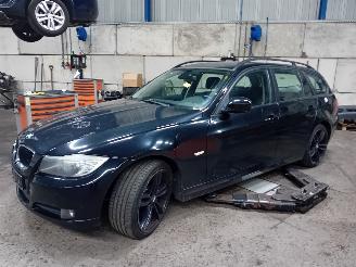 Uttjänta bilar auto BMW 3-serie 3 serie Touring (E91) Combi 318i 16V (N43-B20A) [105kW]  (05-2007/05-2=
012) 2009/7