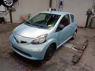 Vrakbiler auto Toyota Aygo Aygo (B10) Hatchback 1.0 12V VVT-i (1KR-FE) [50kW]  (07-2005/05-2014) 2007/7