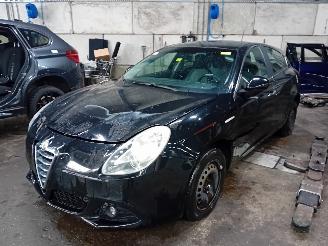 Uttjänta bilar auto Alfa Romeo Giulietta Giulietta (940) Hatchback 2.0 JTDm 16V 140 (940.A.5000) [103kW]  (04-2=
010/12-2020) 2011/10