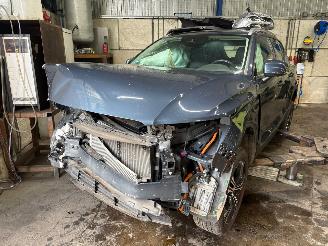 disassembly passenger cars Volvo XC40 XC40 (XZ) SUV 1.5 T5 Plug-in Hybrid 16V (B3154T5) [193kW]  (06-2019/..=
=2E) 2022/5