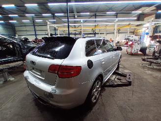 Audi A3 A3 Sportback (8PA) Hatchback 5-drs 2.0 TDI 16V (CBAB) [103kW]  (09-200=
4/03-2013) picture 3