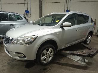 Uttjänta bilar auto Kia Cee d Cee'd Sporty Wagon (EDF) Combi 1.6 CVVT 16V (G4FC4I) [93kW]  (09-2007/=
12-2012) 2009/11