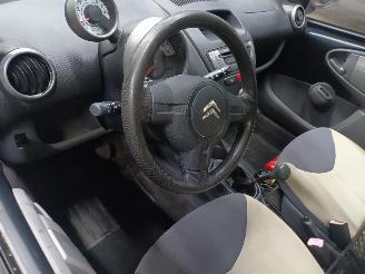 Citroën C1 C1 Hatchback 1.0 12V (384F(CFA)) [50kW]  (06-2005/09-2014) picture 5