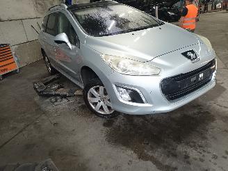 Peugeot 308 308 SW (4E/H) Combi 5-drs 1.6 VTI 16V (EP6C(5FS)) [88kW]  (09-2007/10-=
2014) picture 2