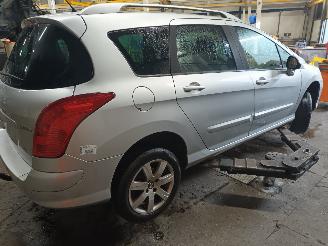 Peugeot 308 308 SW (4E/H) Combi 5-drs 1.6 VTI 16V (EP6C(5FS)) [88kW]  (09-2007/10-=
2014) picture 3