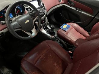 Daewoo Cruze Cruze (300) Sedan 2.0 D 16V (LLW) [92kW]  (05-2009/05-2011) picture 15