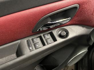 Daewoo Cruze Cruze (300) Sedan 2.0 D 16V (LLW) [92kW]  (05-2009/05-2011) picture 16