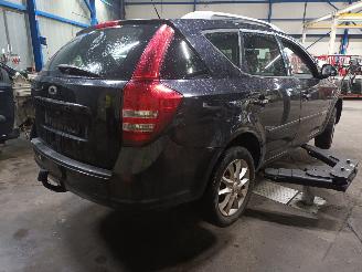 Kia Cee d Cee'd Sporty Wagon (EDF) Combi 1.6 CVVT 16V (G4FC4) [93kW]  (09-2007/1=
2-2012) picture 3