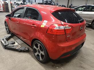 Kia Rio Rio III (UB) Hatchback 1.2 CVVT 16V (G4LA5) [63kW]  (09-2011/12-2017) picture 4