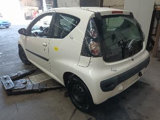 Citroën C1 C1 Hatchback 1.0 12V (384F(CFA)) [50kW]  (06-2005/09-2014) picture 4