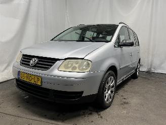 skadebil auto Volkswagen Touran Touran (1T1/T2) MPV 1.9 TDI 100 (AVQ) [74kW]  (02-2003/05-2004) 2003/7