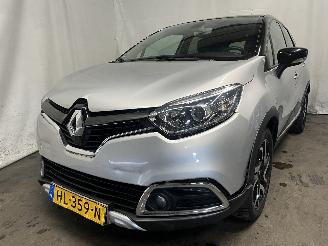 Schadeauto Renault Captur Captur I (2R) SUV 1.2 TCE 16V EDC (H5F-412(H5F-G4)) [87kW]  (01-2016/.=
=2E.) 2015/12