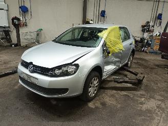 Dezmembrări autoturisme Volkswagen Golf Golf VI (5K1) Hatchback 1.2 TSI BlueMotion (CBZB) [77kW]  (11-2008/11-=
2012) 2012/5