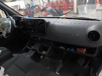 Mercedes Sprinter Sprinter 5t Ch.Cab/Pick-up 516 CDI 2.1 D RWD (OM651.958) [120kW]  (02-=
2018/12-2021) picture 5
