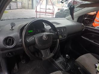 Skoda Citigo Citigo Hatchback 1.0 12V (CHYB) [55kW]  (10-2011/08-2019) picture 5