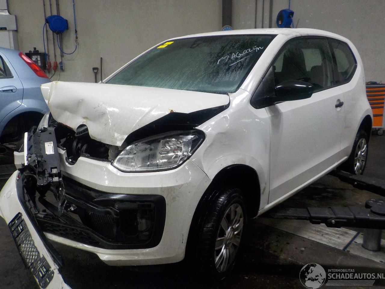 Volkswagen Up! Up! (121) Hatchback 1.0 12V 60 (CHYA) [44kW]  (08-2011/08-2020)