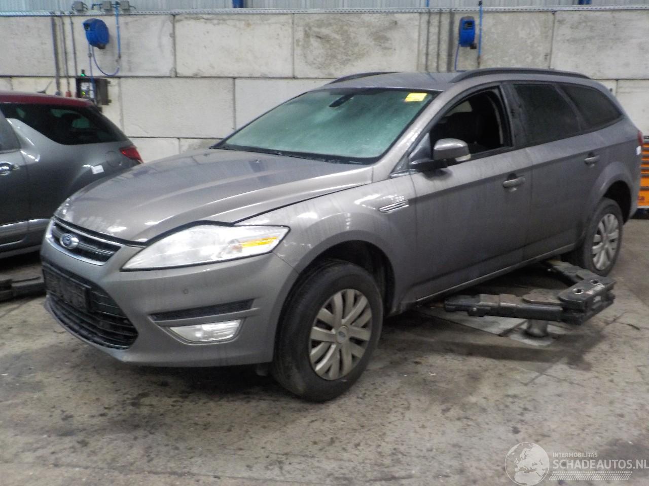 Ford Mondeo Mondeo IV Wagon Combi 2.0 TDCi 140 16V (UFBA(Euro 5)) [103kW]  (03-200=
7/01-2015)