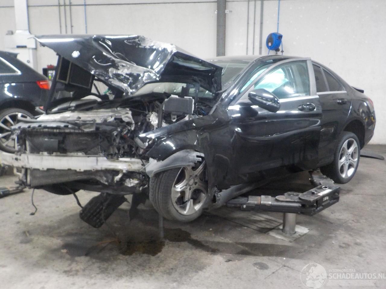 Mercedes C-klasse C (W205) Sedan C-250 2.2 CDI 16V BlueTEC, C-250d (OM651.921) [150kW]  =
(02-2014/...)