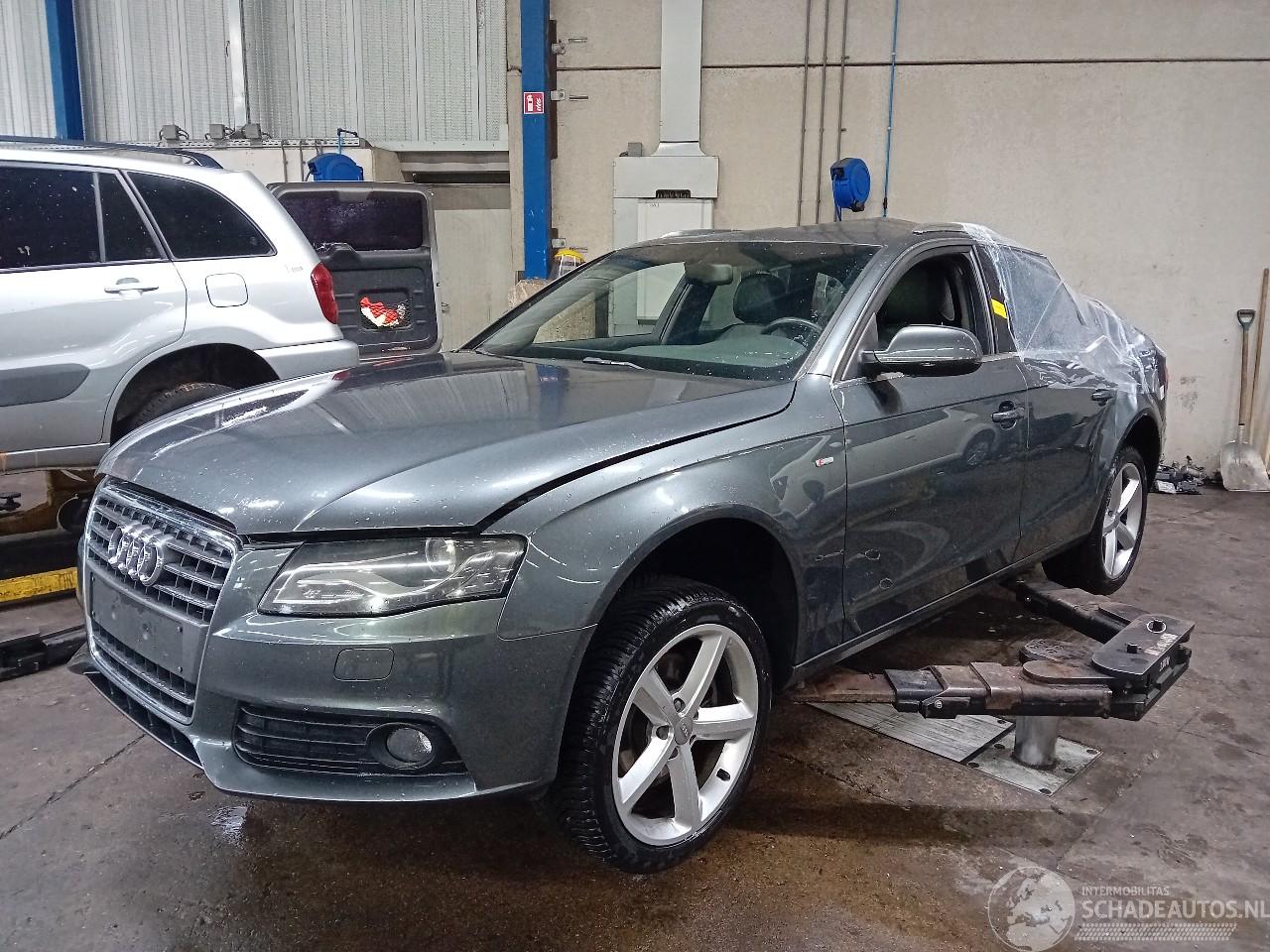 Audi A4 A4 Avant (B8) Combi 2.0 TFSI 16V (CDNB(Euro 5)) [132kW]  (06-2008/12-2=
015)