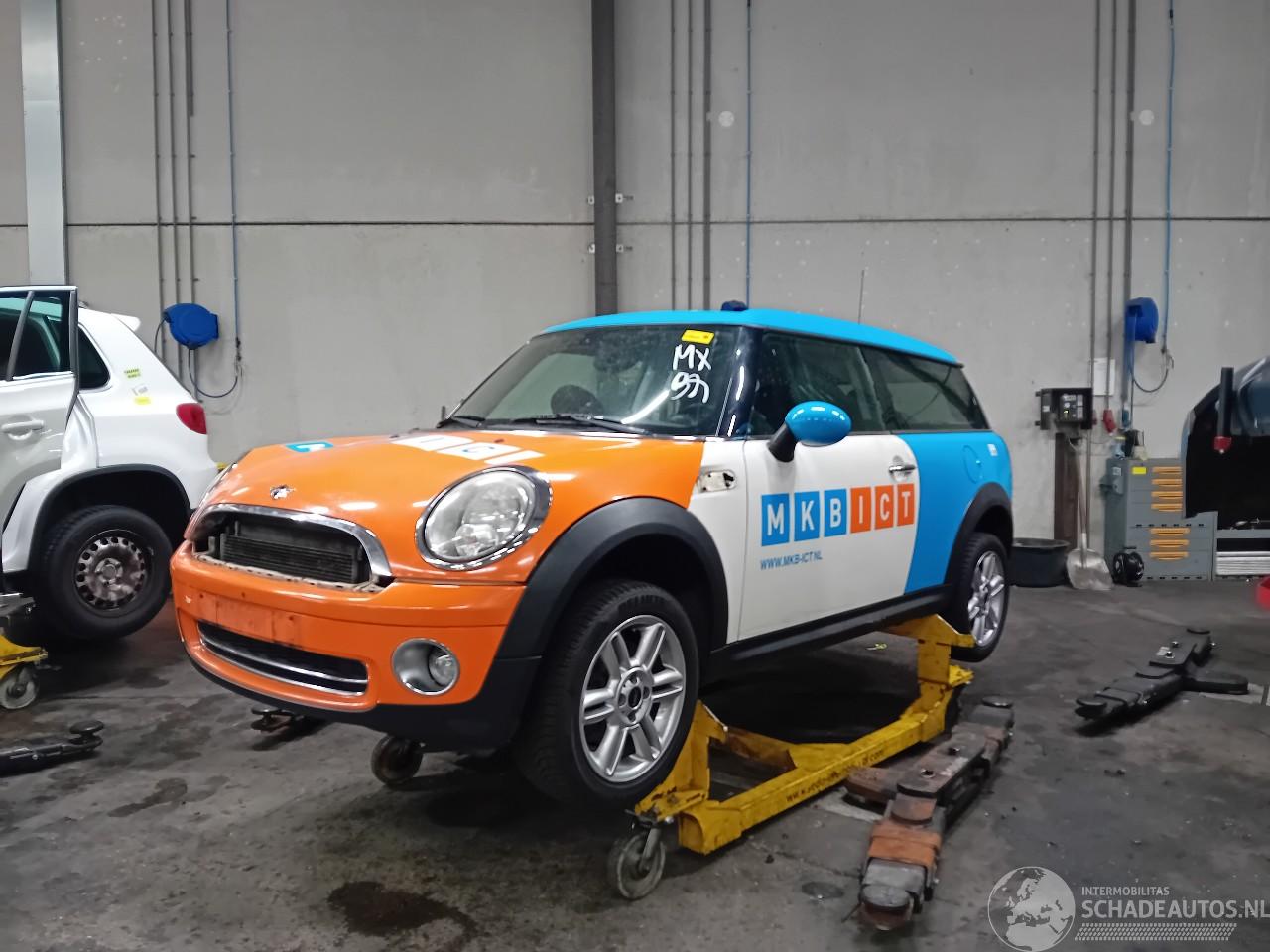 Mini Mini Clubman (R55) Combi 1.6 16V Cooper (N12-B16A) [88kW]  (10-2007/12-2013=
)