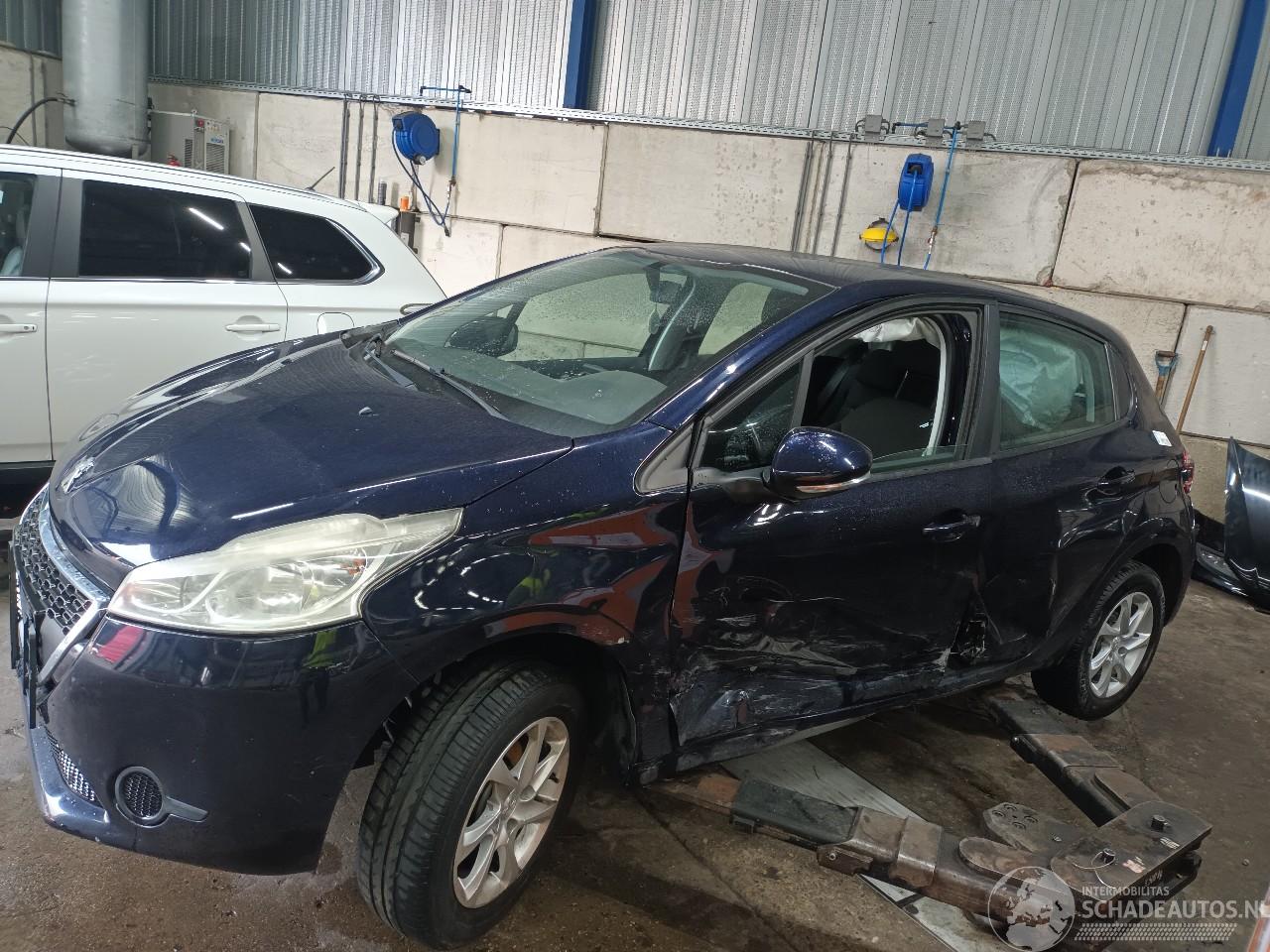 Peugeot 208 208 I (CA/CC/CK/CL) Hatchback 1.0 Vti 12V PureTech (EB0(ZMZ)) [50kW]  =
(03-2012/12-2019)