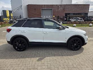 Volkswagen T-Roc 1.5 TSI DSG    First registration 16-05-2023 picture 6