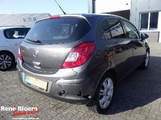 Opel Corsa 1.4-16V 5drs Airco picture 4
