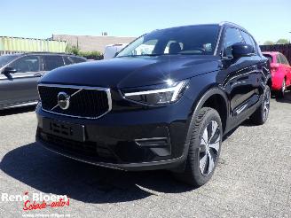 krockskadad bil auto Volvo XC40 B3 Automaat 163pk 2024/11
