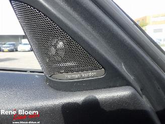 BMW 3-serie 318i Luxury 136pk picture 18
