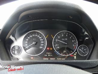 BMW 3-serie 318i Luxury 136pk picture 14