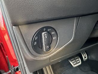 Volkswagen Taigo 1.0 TSI 116pk aut + F1 R-line - pano - virtual - front + line + side assist - navi - camera - sfeerverl - 3x r-line picture 41