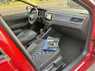 Volkswagen Taigo 1.0 TSI 116pk aut + F1 R-line - pano - virtual - front + line + side assist - navi - camera - sfeerverl - 3x r-line picture 18