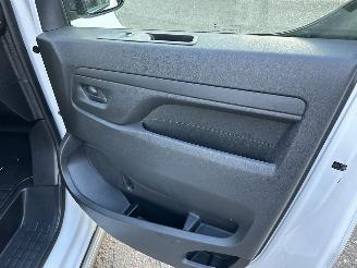 Peugeot Expert 1.5 BlueHDI 102pk 6-bak 100 S&S L3 Extra lang - nap - 3 persoons - camera - airco - cruise - pdc picture 59