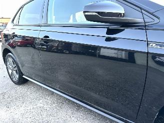 Volkswagen Polo 1.0 TSI 95pk automaat R-Line Ed - nap - navi - acc - front assist - carplay - camera - pdc v+a picture 71