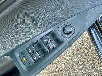 Seat Leon ST 1.5 TSI 150pk 7-traps aut + f1 FR - nap - nav - cam - keyless - sfeerverl - virtual - front + line assist picture 55