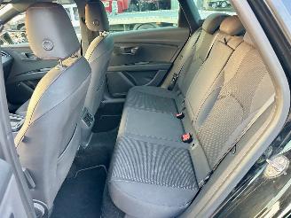 Seat Leon ST 1.5 TSI 150pk 7-traps aut + f1 FR - nap - nav - cam - keyless - sfeerverl - virtual - front + line assist picture 73